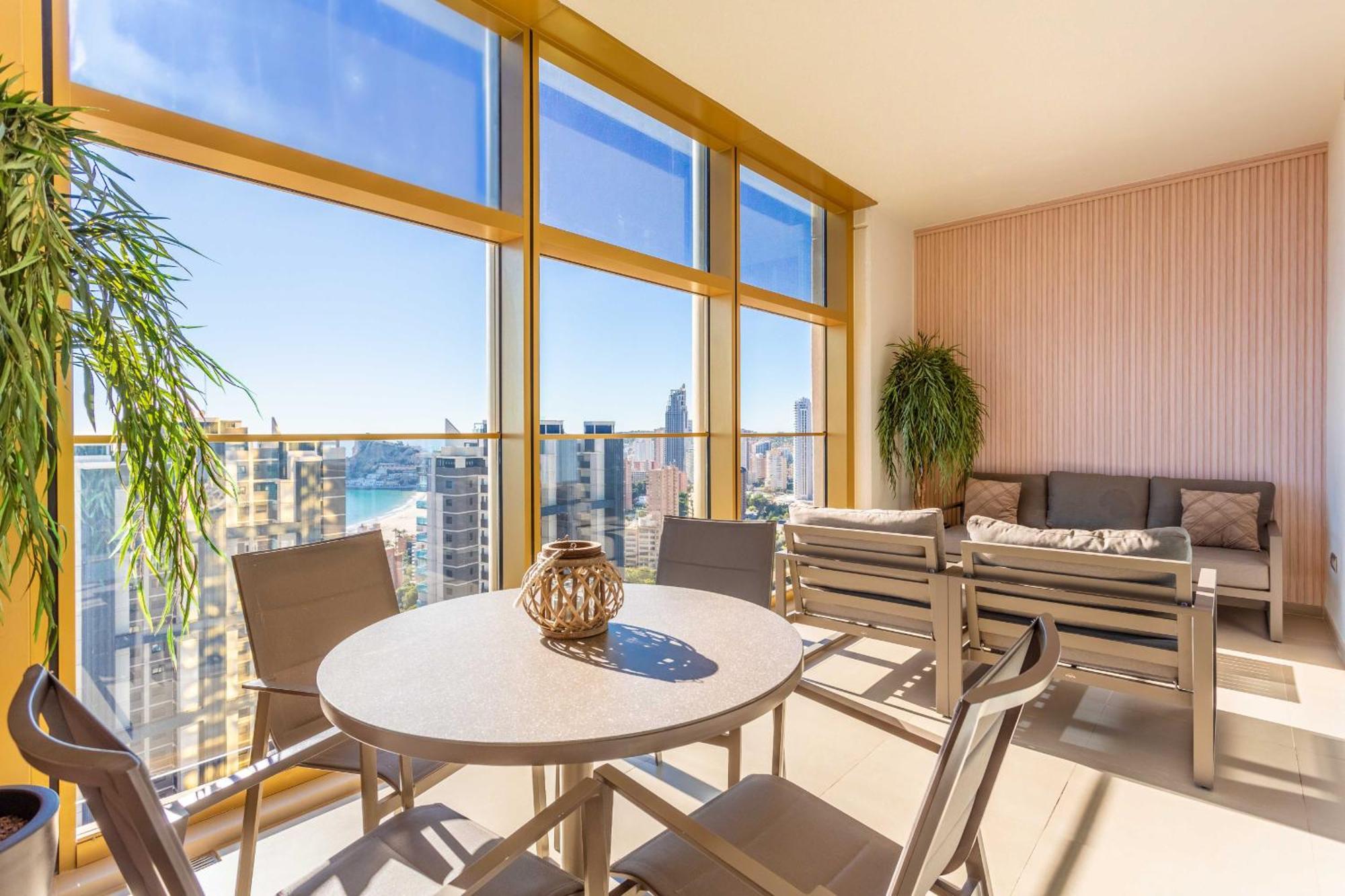 Apartment Intempo By Holuxe -184- 18th Floor *