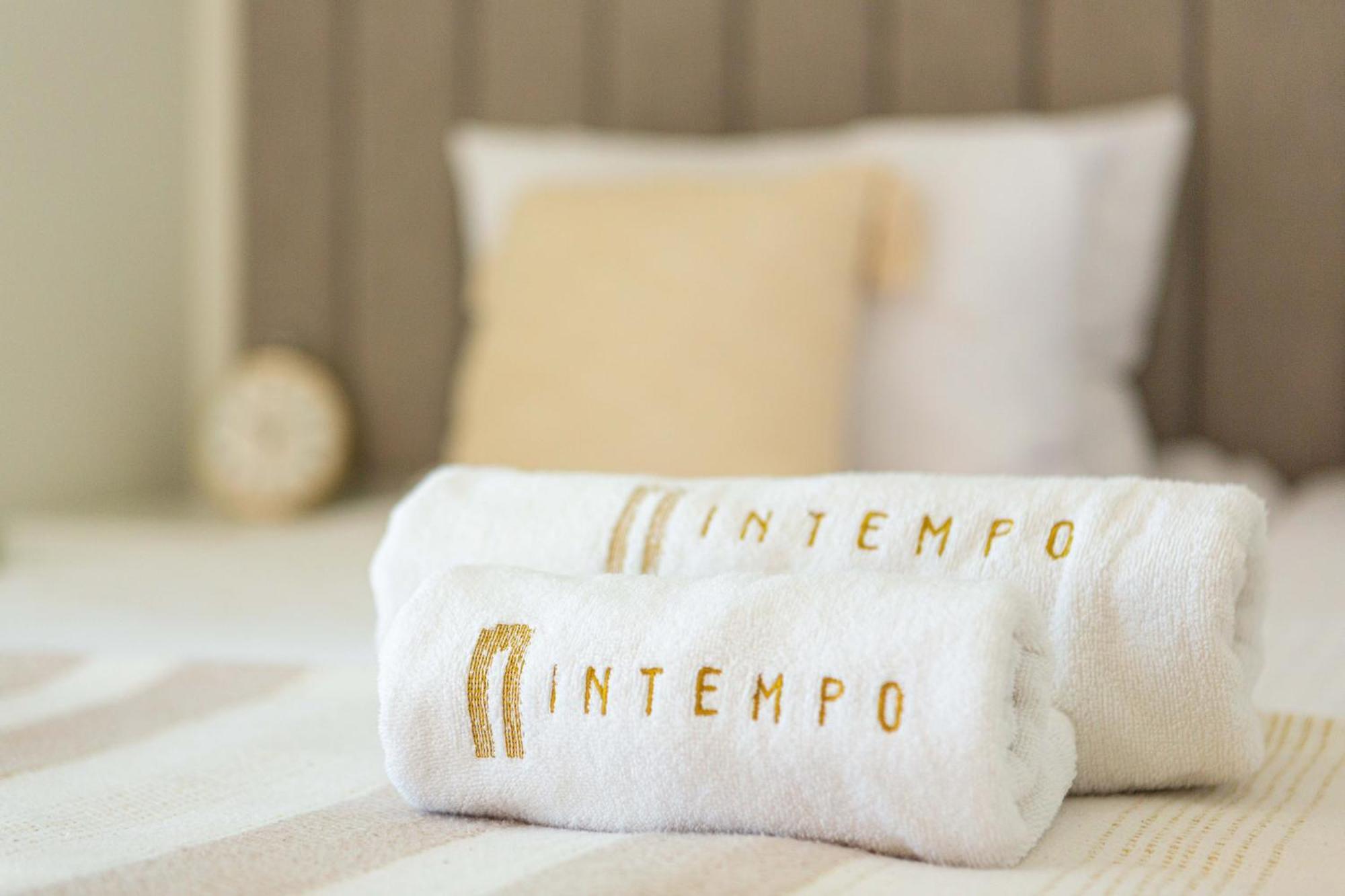 Intempo By Holuxe -184- 18th Floor
