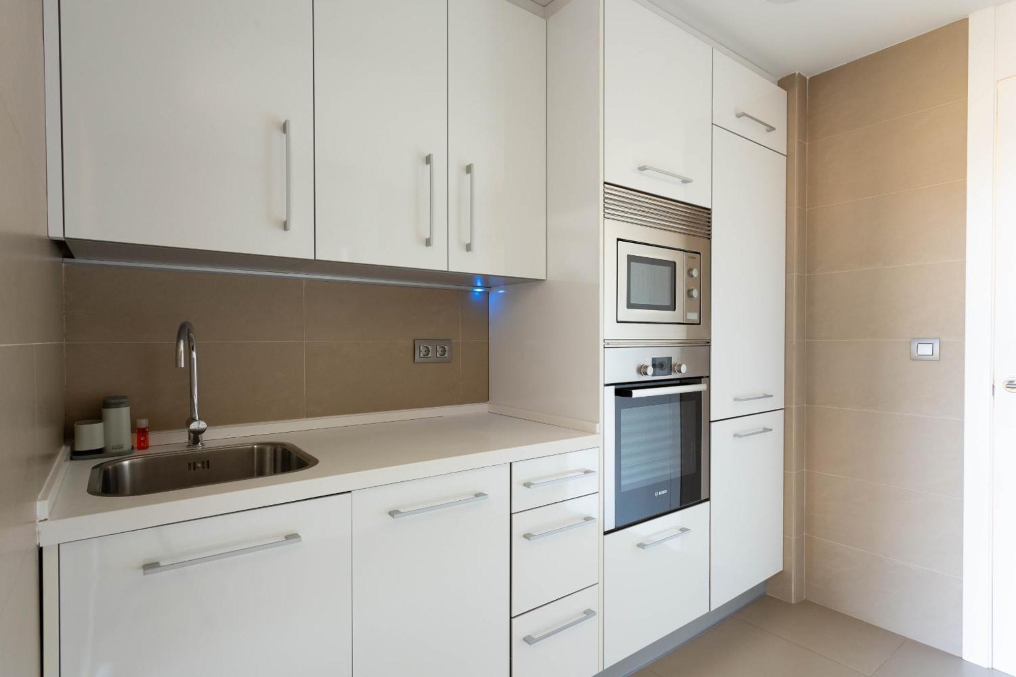Apartment Intempo By Holuxe -184- 18th Floor